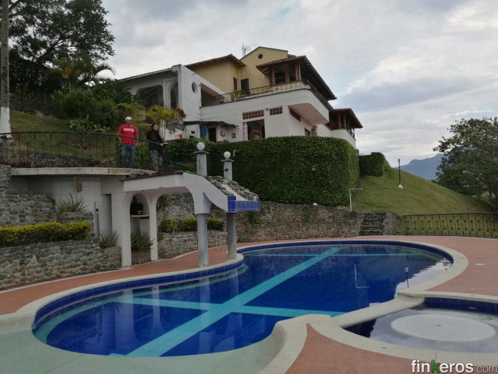 fINCA EN ALQUILER EN  COMBIA CON UNA VISTA INCREÍBLE. LS - Finca en Pereira, Risaralda